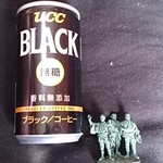 全日食チェーンKマート - ドリンク写真:UCC　BLACK　185g入り95円
