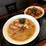 麺創 なな家 - 