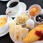 アミューズカフェ - 全部で700円のゴージャスモーニング