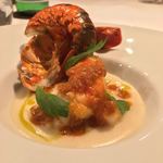 カーサ・デル・チーボ - 千葉県産 伊勢海老のアッロースト ファジョーリのスープと