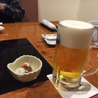 かに道楽 銀座八丁目店 - 生ビール756円(税込)
                お通し324円(税込)