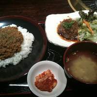 松阪苑 - 肉カレー＆松阪牛ハンバーグ