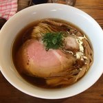 ラーメン屋 トイ・ボックス - 「醤油ラーメン」750円