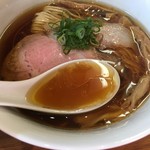 ラーメン屋 トイ・ボックス - 鶏と水のスープ