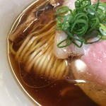 ラーメン屋 トイ・ボックス - 麺