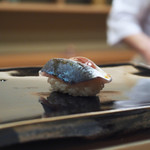 日本橋蛎殻町 すぎた - 【握り】山口の鯵