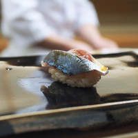 日本橋蛎殻町 すぎた - 【握り】山口の鯵