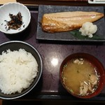 博多もつ鍋 やまや - 日替わり（鯖塩焼き）ランチ 1,100円