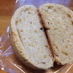 天然酵母・パン工房 みなみ風 - 特製メロンパン　210円