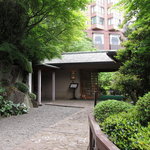 エントランス付近