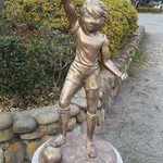 ゑびす - 日向小次郎銅像