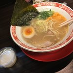 呼び戻しとんこつ 光四郎 - とふろグリルのとんこつジャポネソースドレッシング