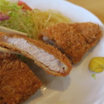 とんかつ雅 - サクッと噛み切れるカツです