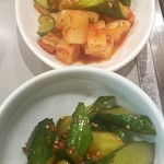 焼肉みなみ - キムチ盛り合わせ