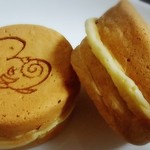 あじまん本舗 - 料理写真:2018年2月限定あじまん「安納芋チーズあじまん」は105円でした