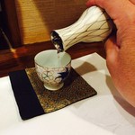 酒処 依屋 - ドリンク写真:熱燗でキュッと♡