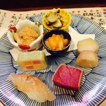 酒処 依屋 - 付きだし　めっちゃ豪華！