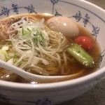 名前のないラーメン屋 - 