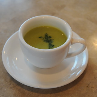 アール・スタイル・ダイニング_1