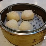 香港仔 焼味牛什魚蛋粉麵 - ハーガオ