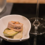 わいん食堂 Chez とし - 2018.2 お通し（アンキモ、オリーブ、アーティチョーク）