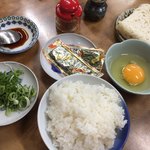 すき焼･鍋物 なべや - 雑炊セットと、ご飯中と、うどん1玉