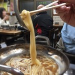 すき焼･鍋物 なべや - うどんで〆るこっちの鍋