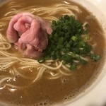二段仕込香蝦麺(シャンシャーミェン)。
          美味し。