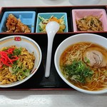 餃子の王将 - 日替りランチ（税込720円）