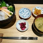 Teru zou - 海鮮丼定食