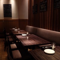 grigio la tavola - 