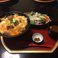名古屋コーチン・旬菜 一鳳 金山本店 - 極上親子丼のランチセット@1,500円