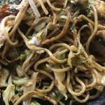 勝お好み焼店 - 麺