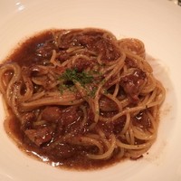 R restaurant & bar - 