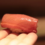 東麻布 天本 - 鮪のカリスマ「フジタ水産」大間の鮪「中とろ」