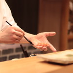 東麻布 天本 - 鮪のカリスマ「フジタ水産」大間の鮪「大トロ」