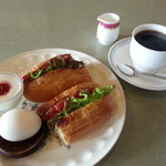 カフェ　マリンガ - モーニングCセット　630円