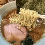 武蔵家 稲田堤店 - ラーメン 麺リフト