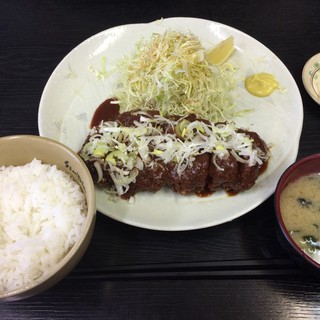 とんかつ 大淀亭