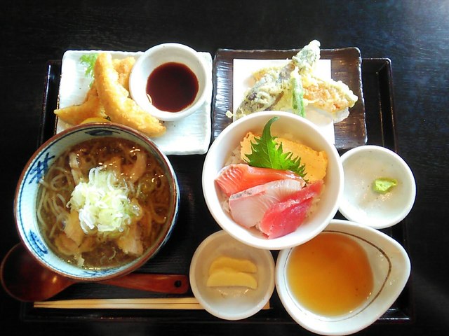 山形蕎麦と備長炭炙り酒家 YEBISU亭 山形本店 - 天童南（居酒屋）の写真