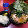 家系総本山 ラーメン 吉村家