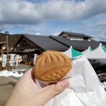 道の駅どんぐりの里いなぶ - 名物「栗どらやき」！