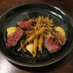 セルサルサーレ - ピアットウニコ 黒毛和牛のイチボ 五島牛のボロネーゼ ガルガネッリ ゴボウの細切りフライ1