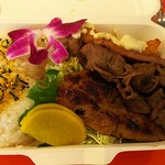 L&L Hawaiian BBQ - 