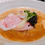 ヌードルズキッチン ガナーズ - 濃厚鯛そば（あっさり鴨脂）