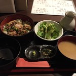 晴れ家 - 【ランチ】大山鶏ひつまぶし 900円(税込)