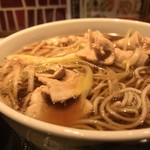 味奈登庵 - #食べログ的に撮るとこうなる。
      肉もねぎもしっかり。
      オトーサンはウレシイ♡