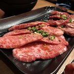 Yakiniku Sakaba Tomosankaku Hanare - 