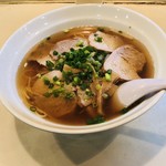 ラーメン 吟 - チャーシュー麺