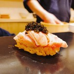 鮨 竜介 - 2018.1.  大トロの炙り キャビア乗せ